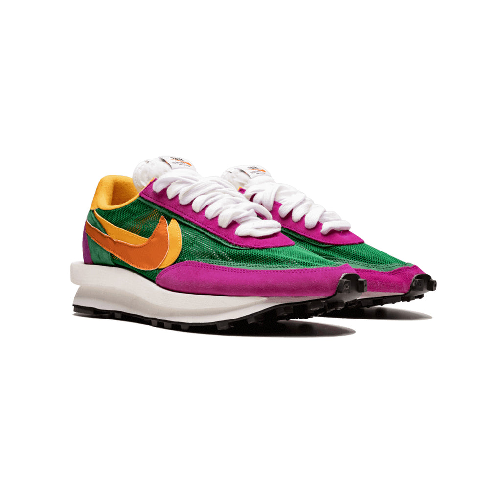 Nike sacai sales waffle green